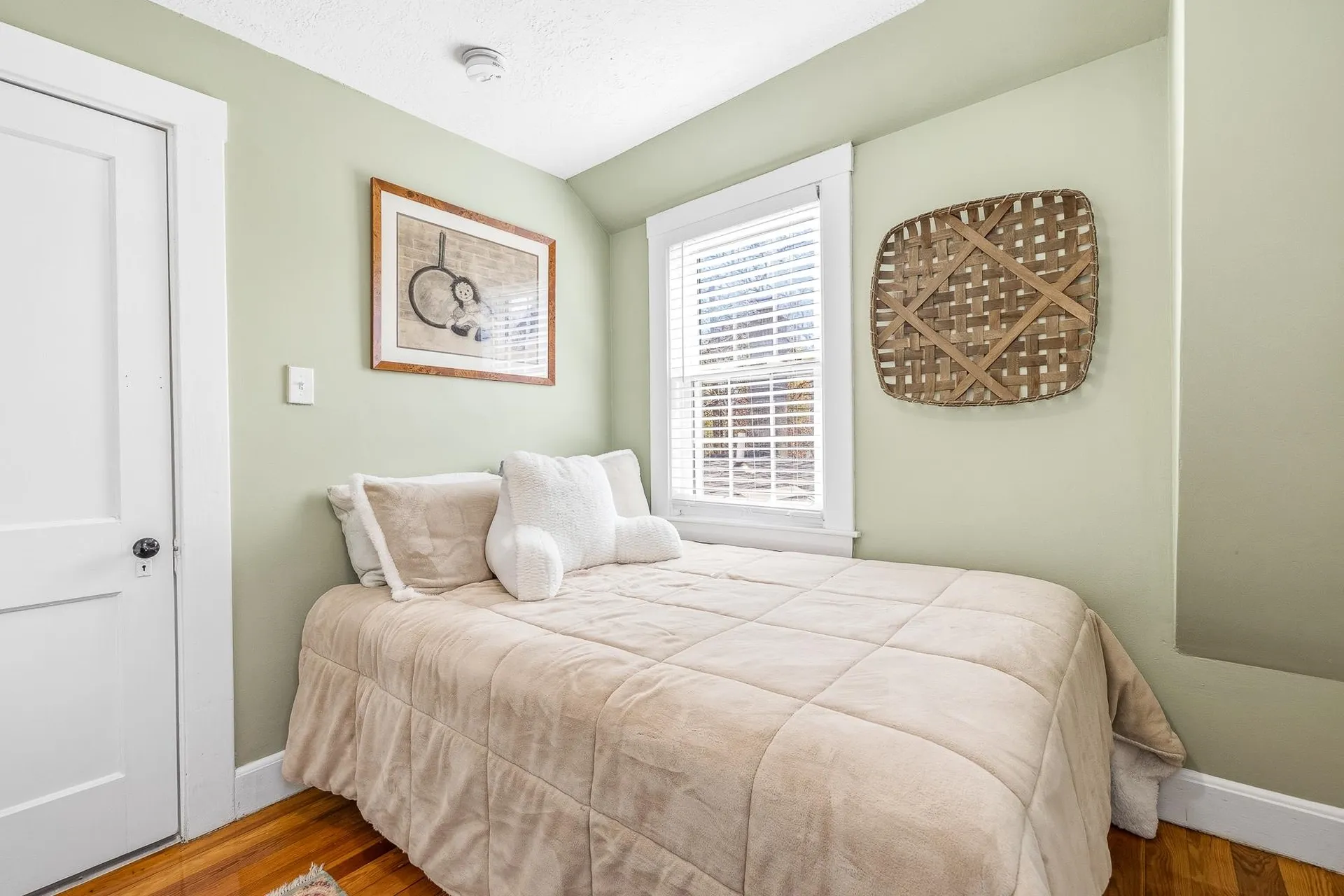 187 Raleigh Way Portsmouth NH 03801