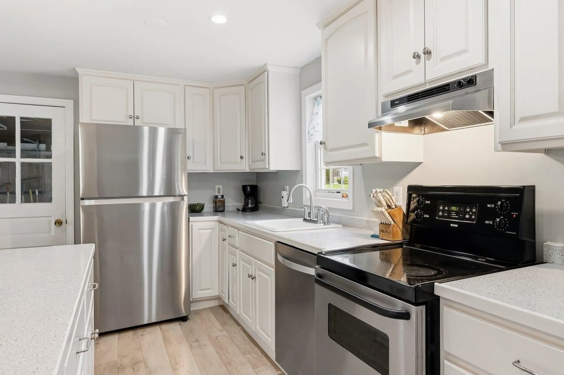 21 Gary Lane Exeter NH 03833