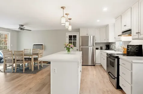 21 Gary Lane Exeter NH 03833