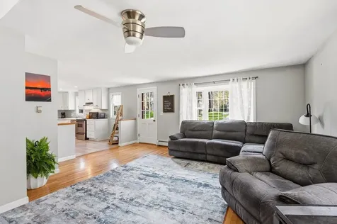 21 Gary Lane Exeter NH 03833