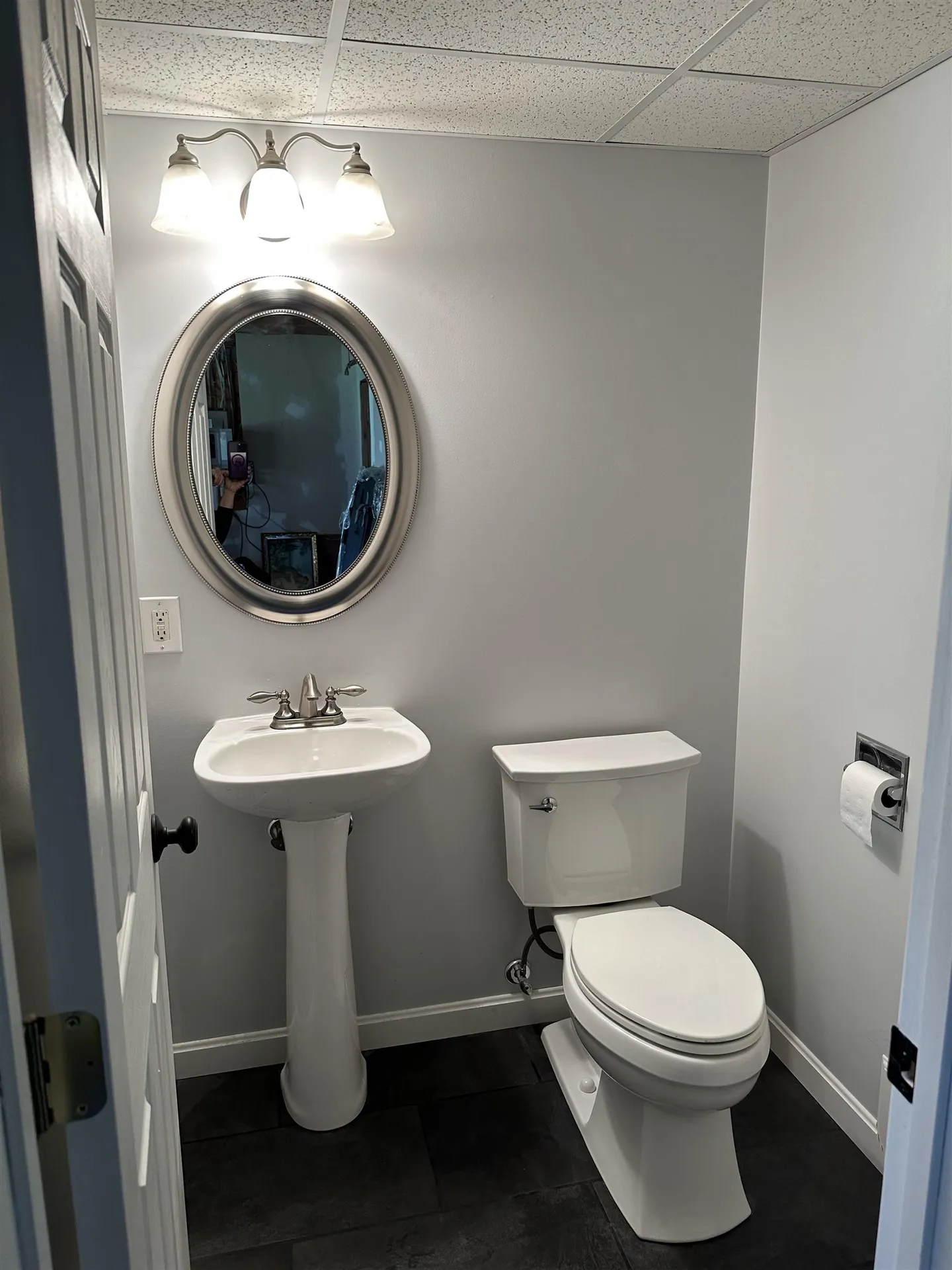 18 Sullivan Court Salem NH 03079