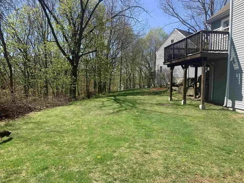 18 Sullivan Court Salem NH 03079