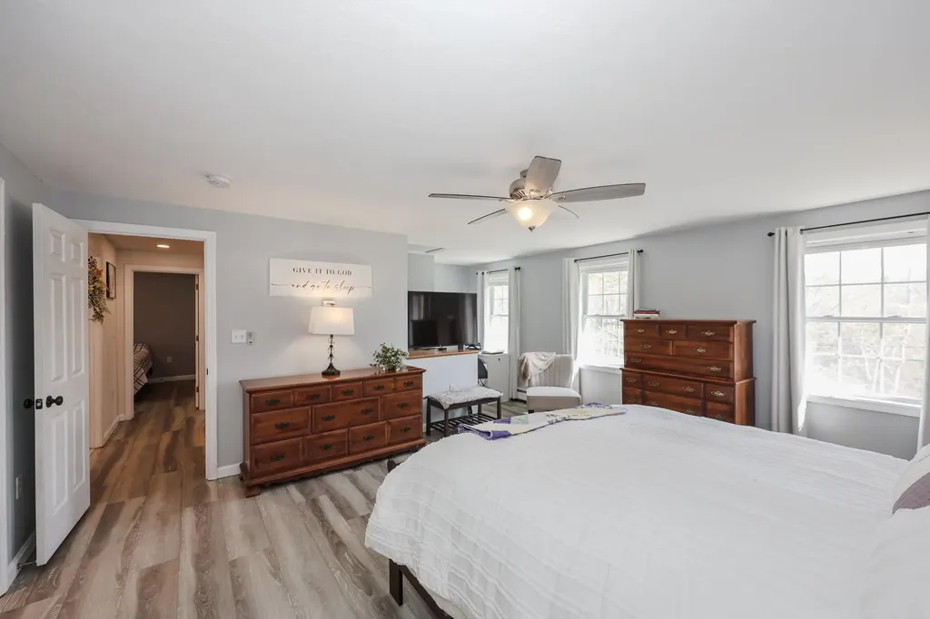 118 Harriman Hill Road Raymond NH 03077