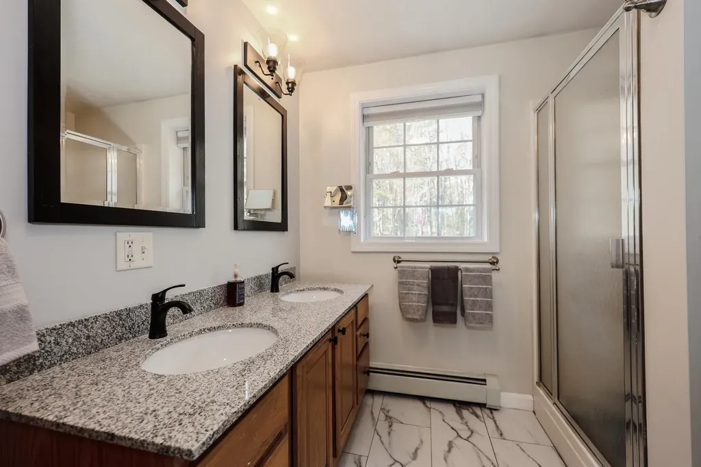 118 Harriman Hill Road Raymond NH 03077