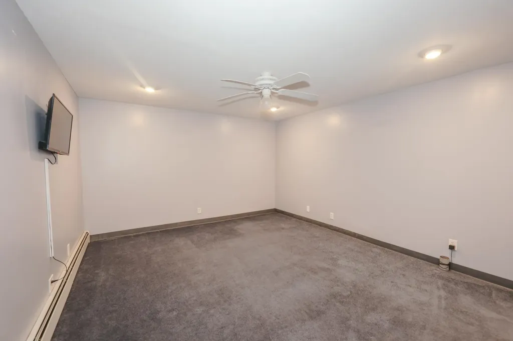 118 Harriman Hill Road Raymond NH 03077