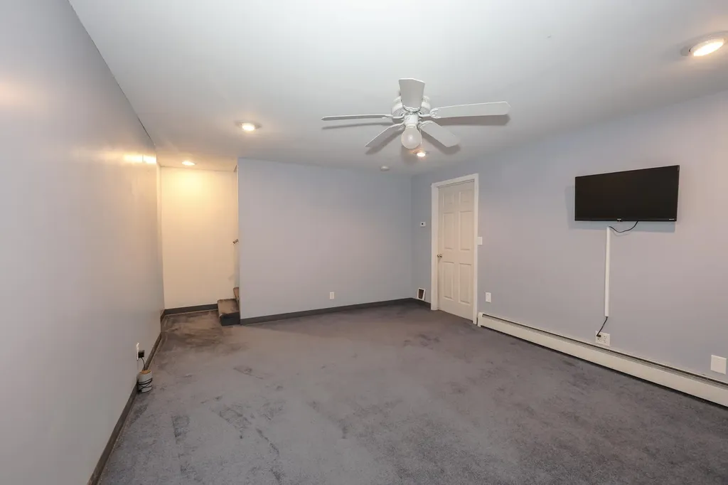 118 Harriman Hill Road Raymond NH 03077
