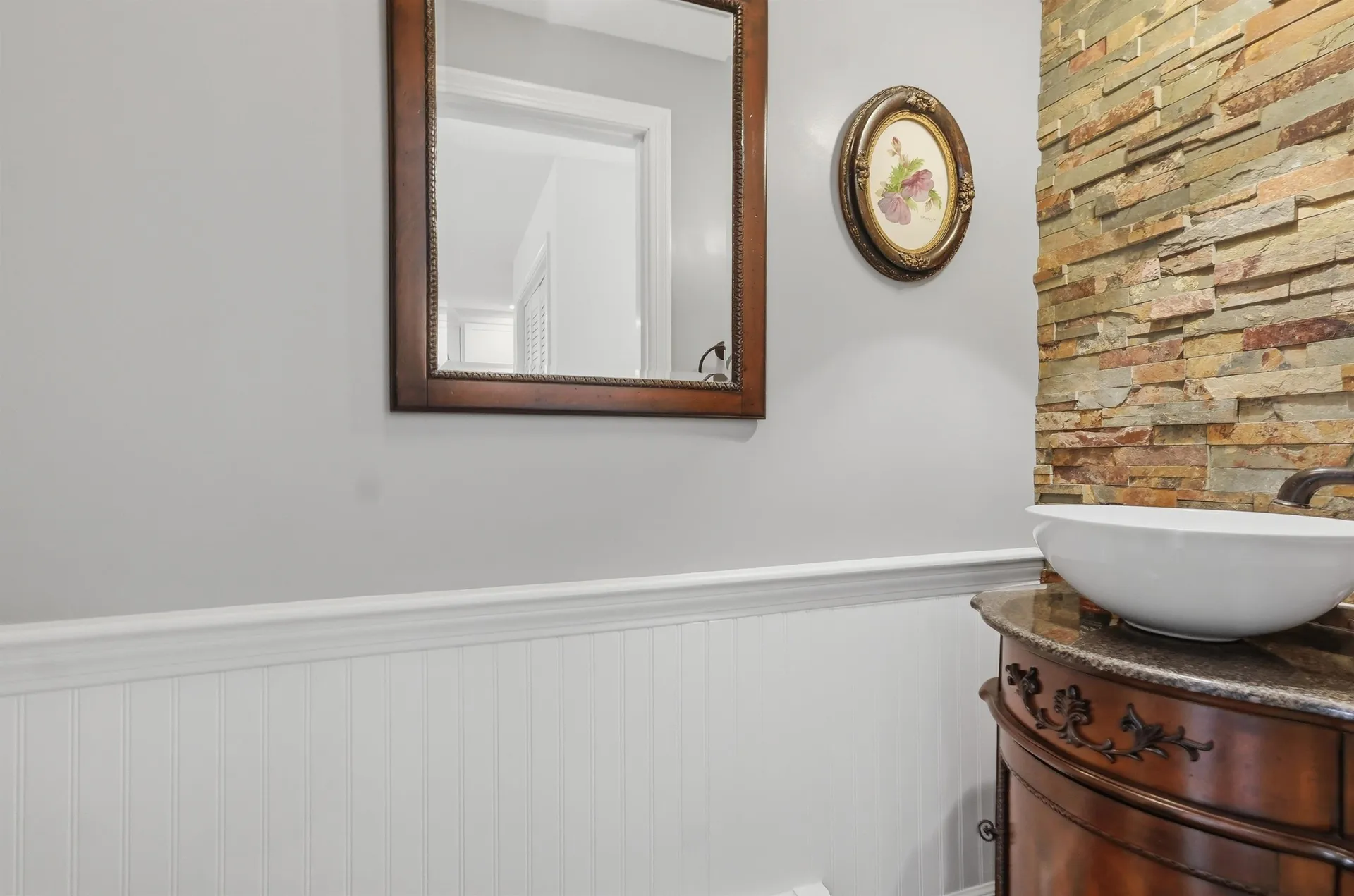 18 Boulder Brook Drive Exeter NH 03833