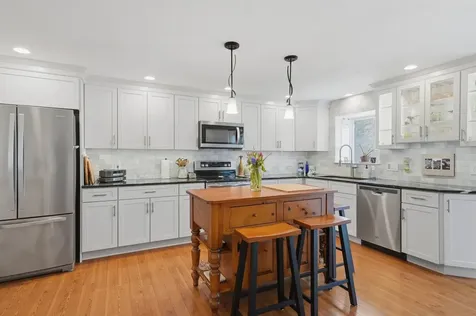 18 Boulder Brook Drive Exeter NH 03833