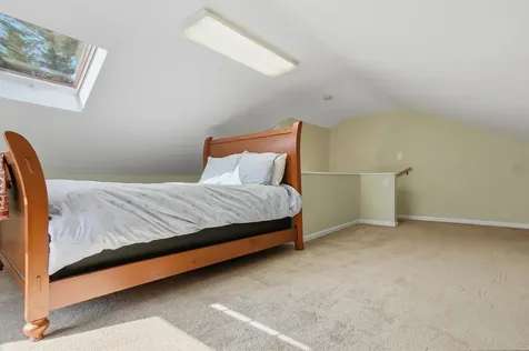 18 Boulder Brook Drive Exeter NH 03833