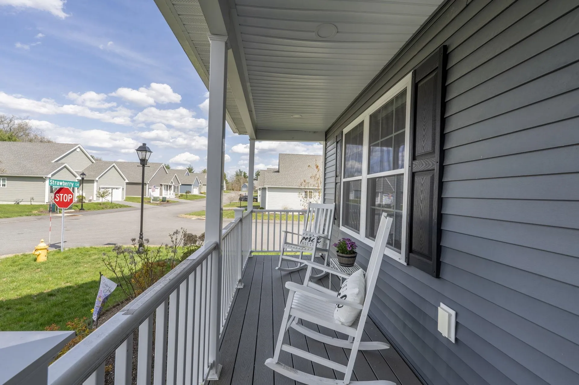 2 Strawberry Lane Hooksett NH 03106