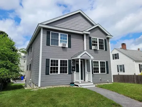 238 Ash Street Manchester NH 03104-3705