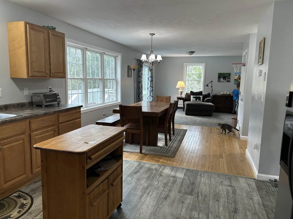 90 Cedar Ridge Drive New Ipswich NH 03071