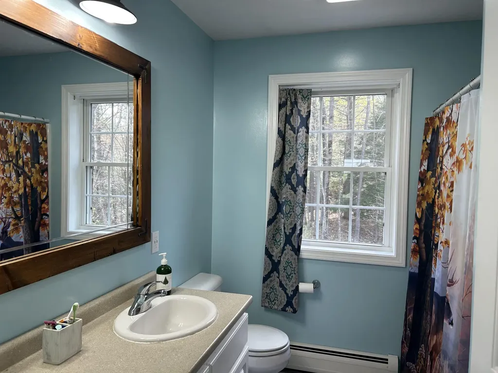 90 Cedar Ridge Drive New Ipswich NH 03071