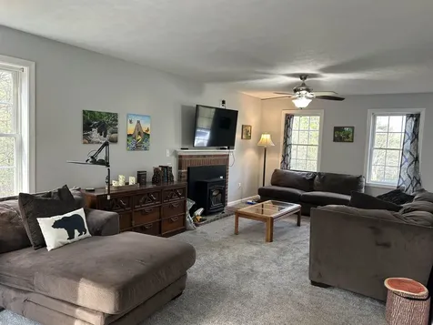 90 Cedar Ridge Drive New Ipswich NH 03071