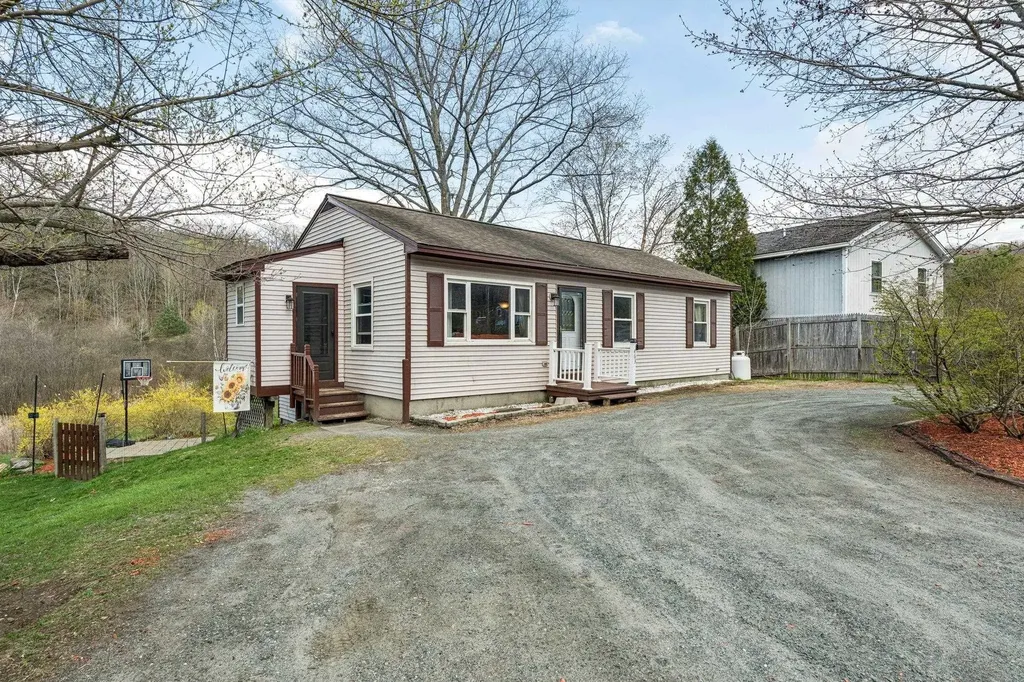 463 Route 12 Hartland VT 05048