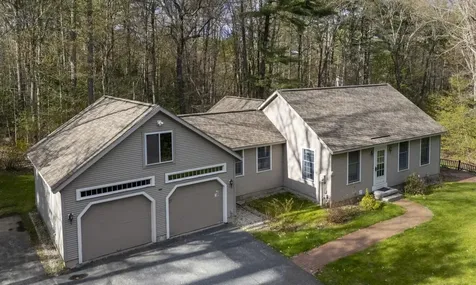 34 Cleveland Hill Road Brookline NH 03033