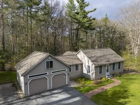34 Cleveland Hill Road Brookline NH 03033