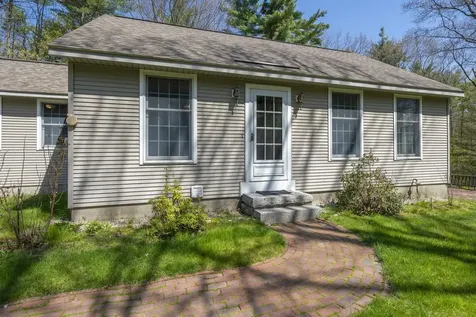 34 Cleveland Hill Road Brookline NH 03033