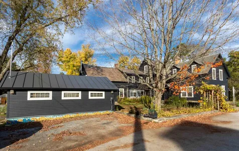 95 Middletown Road Londonderry VT 05155