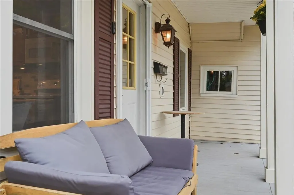 9 West Street Winooski VT 05404