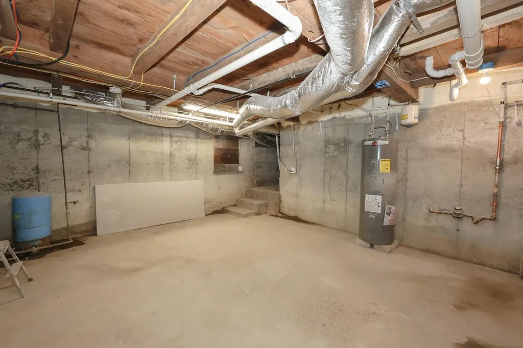 53/53A Bagdad Road Durham NH 03824