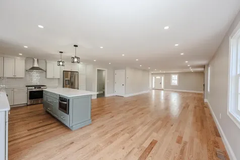 53/53A Bagdad Road Durham NH 03824