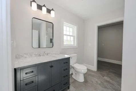53/53A Bagdad Road Durham NH 03824