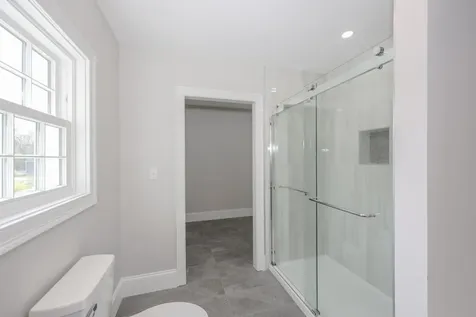 53/53A Bagdad Road Durham NH 03824