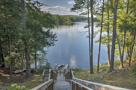 39 Headlands Road Winchester NH 03470