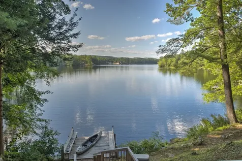 39 Headlands Road Winchester NH 03470