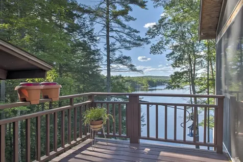 39 Headlands Road Winchester NH 03470