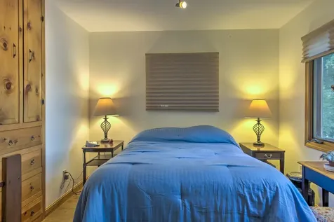 39 Headlands Road Winchester NH 03470
