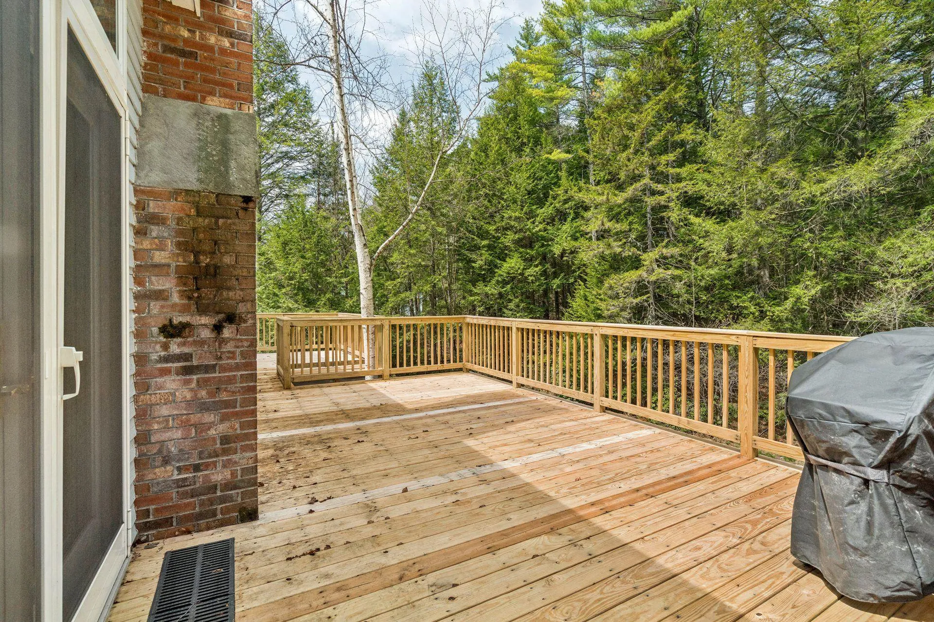 162 Knollwood Drive New London NH 03257