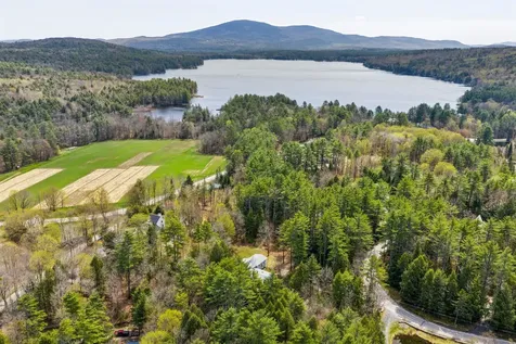 162 Knollwood Drive New London NH 03257