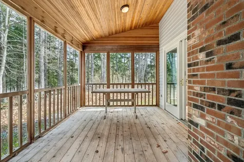 162 Knollwood Drive New London NH 03257