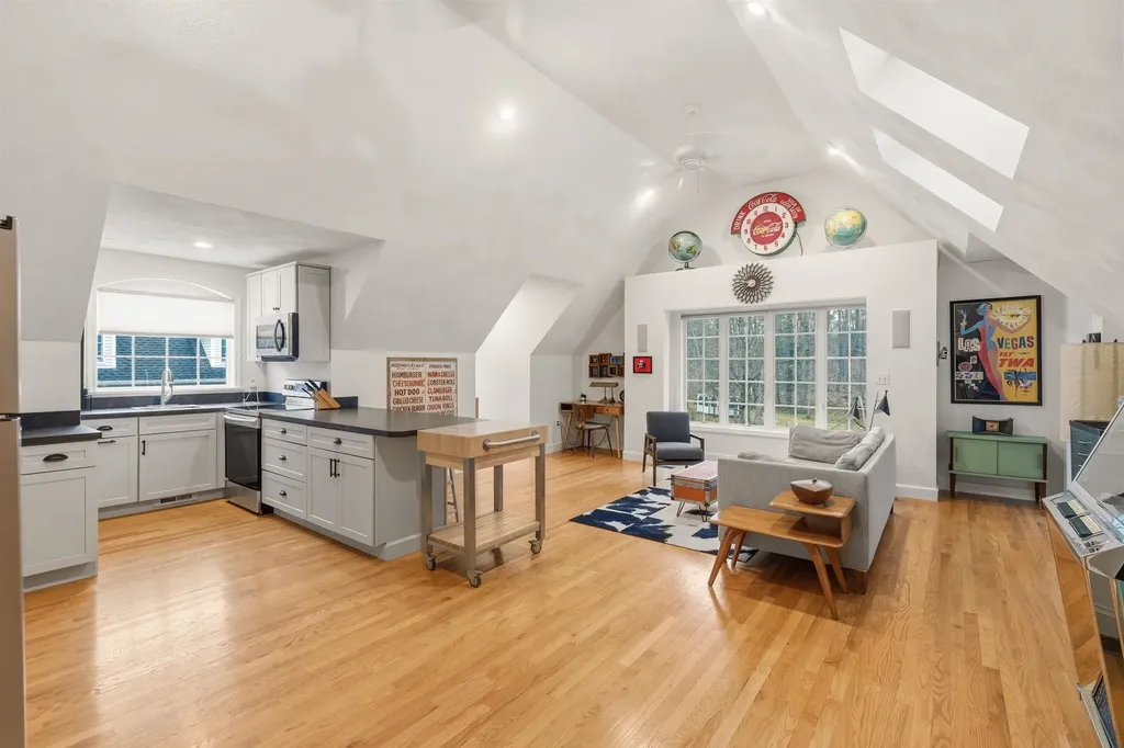 117 Castle Hill Road Windham NH 03087