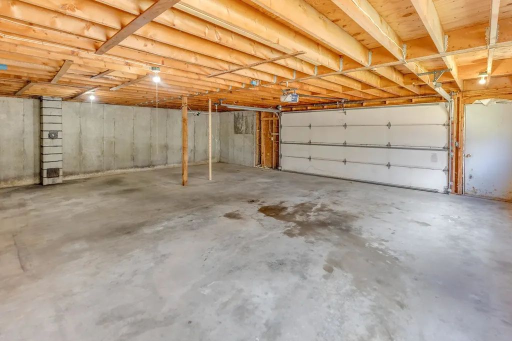 3/14 Lloyd Street Campton NH 03223