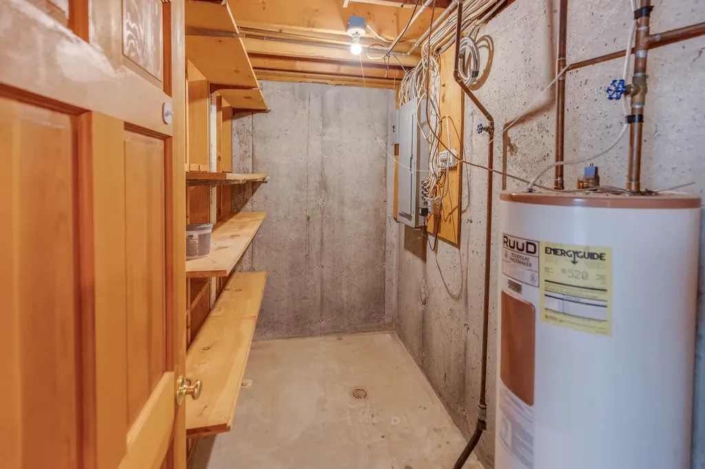 3/14 Lloyd Street Campton NH 03223