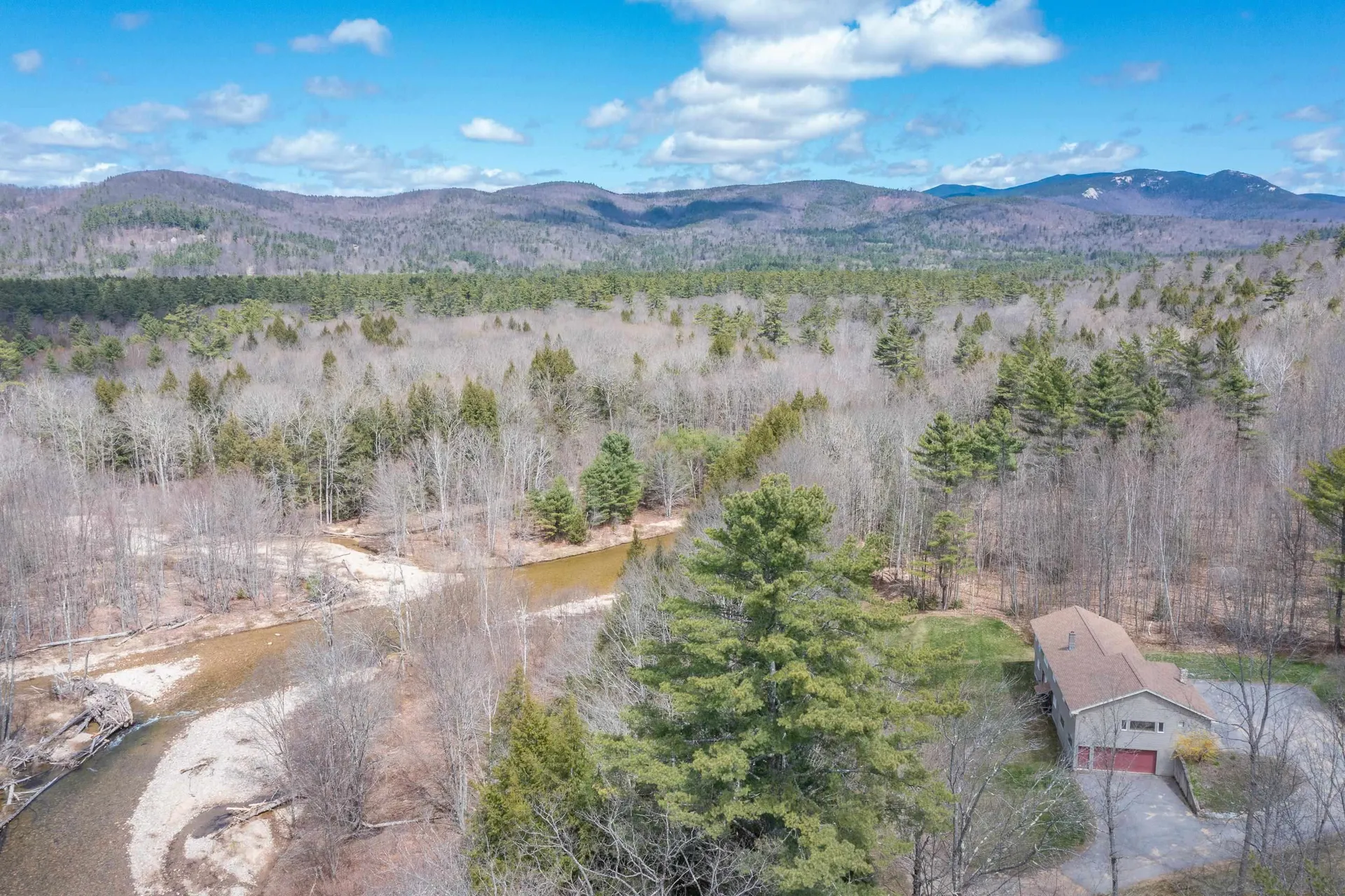 3/14 Lloyd Street Campton NH 03223