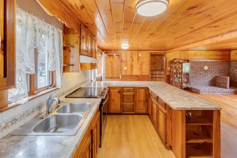 3/14 Lloyd Street Campton NH 03223