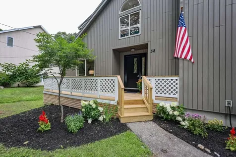 38 Caleb Drive Danville NH 03819