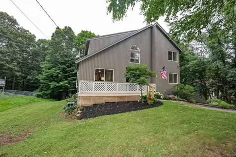 38 Caleb Drive Danville NH 03819