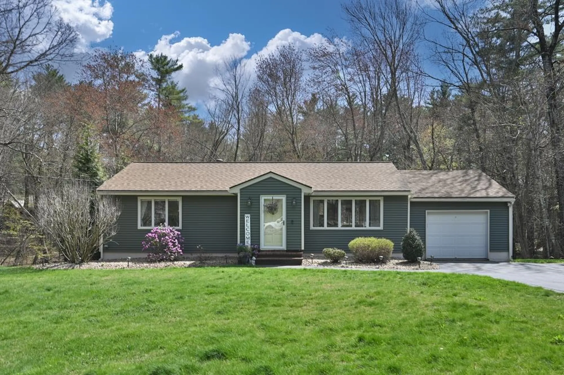 30 Morrison Road Windham NH 03087