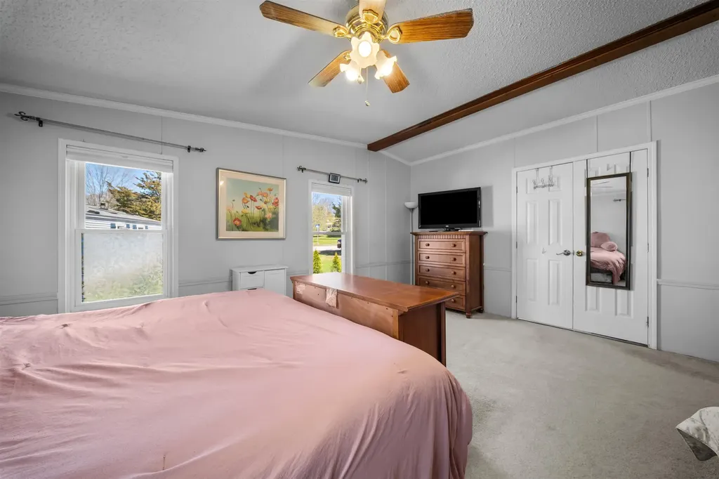 24 Granite Drive North Hampton NH 03862