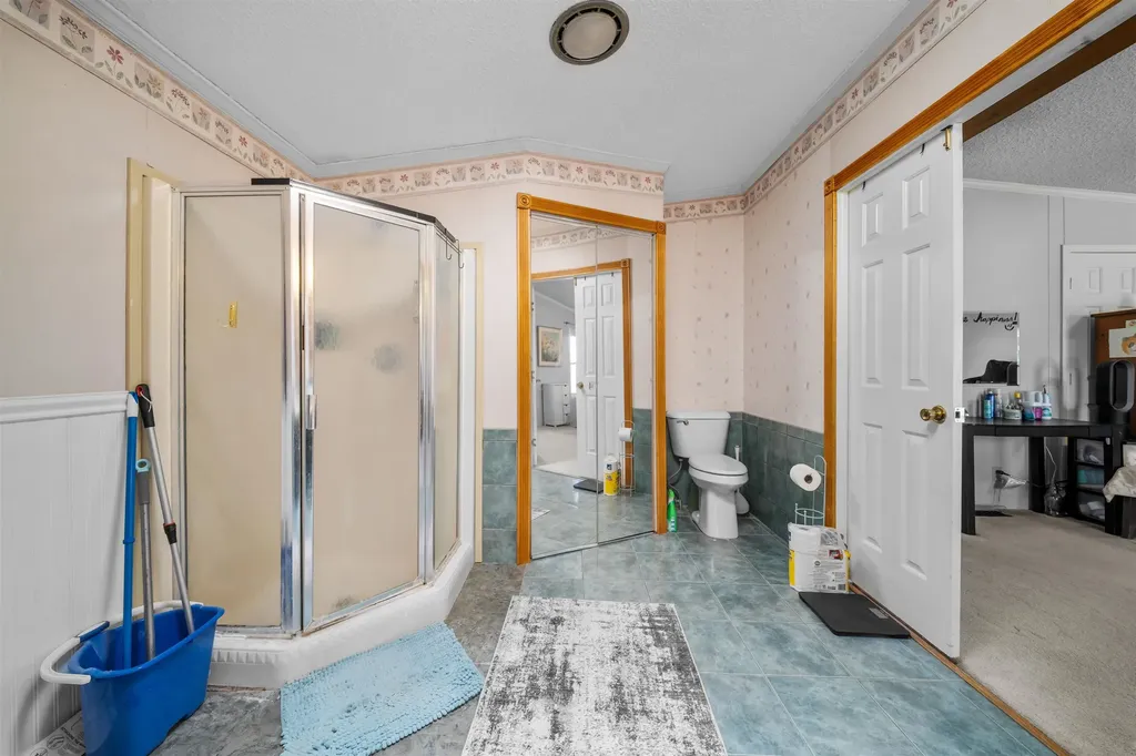 24 Granite Drive North Hampton NH 03862