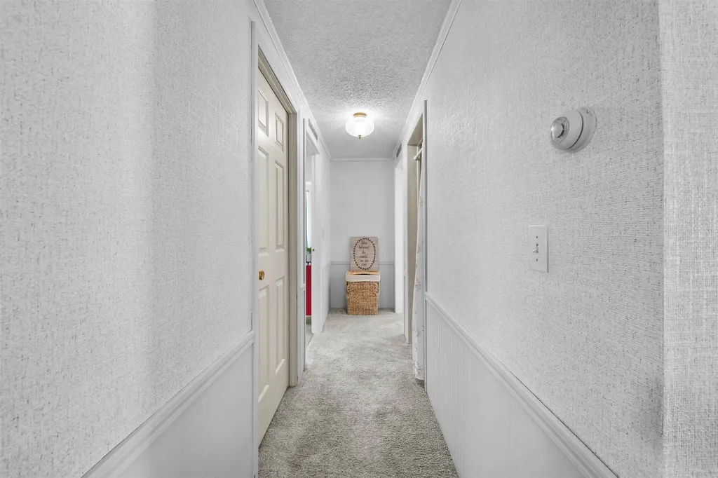 24 Granite Drive North Hampton NH 03862