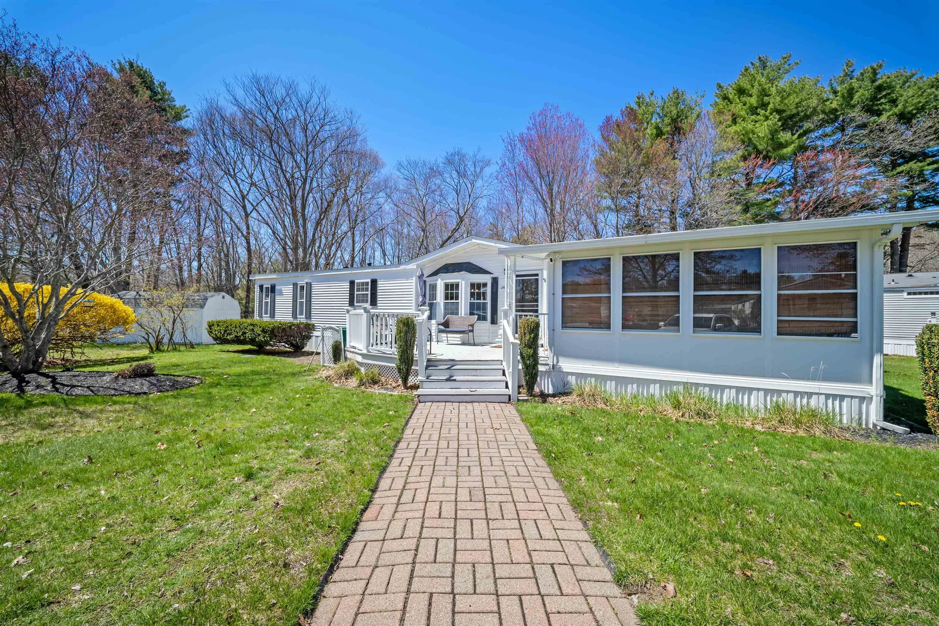 24 Granite Drive North Hampton NH 03862