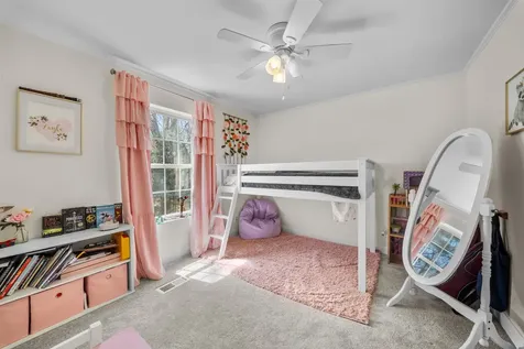 24 Granite Drive North Hampton NH 03862