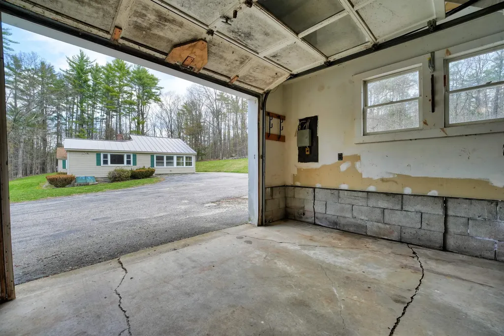 456 Salisbury Road Franklin NH 03235