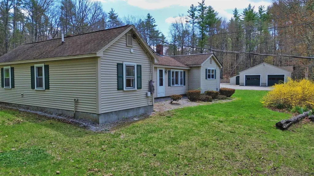 456 Salisbury Road Franklin NH 03235